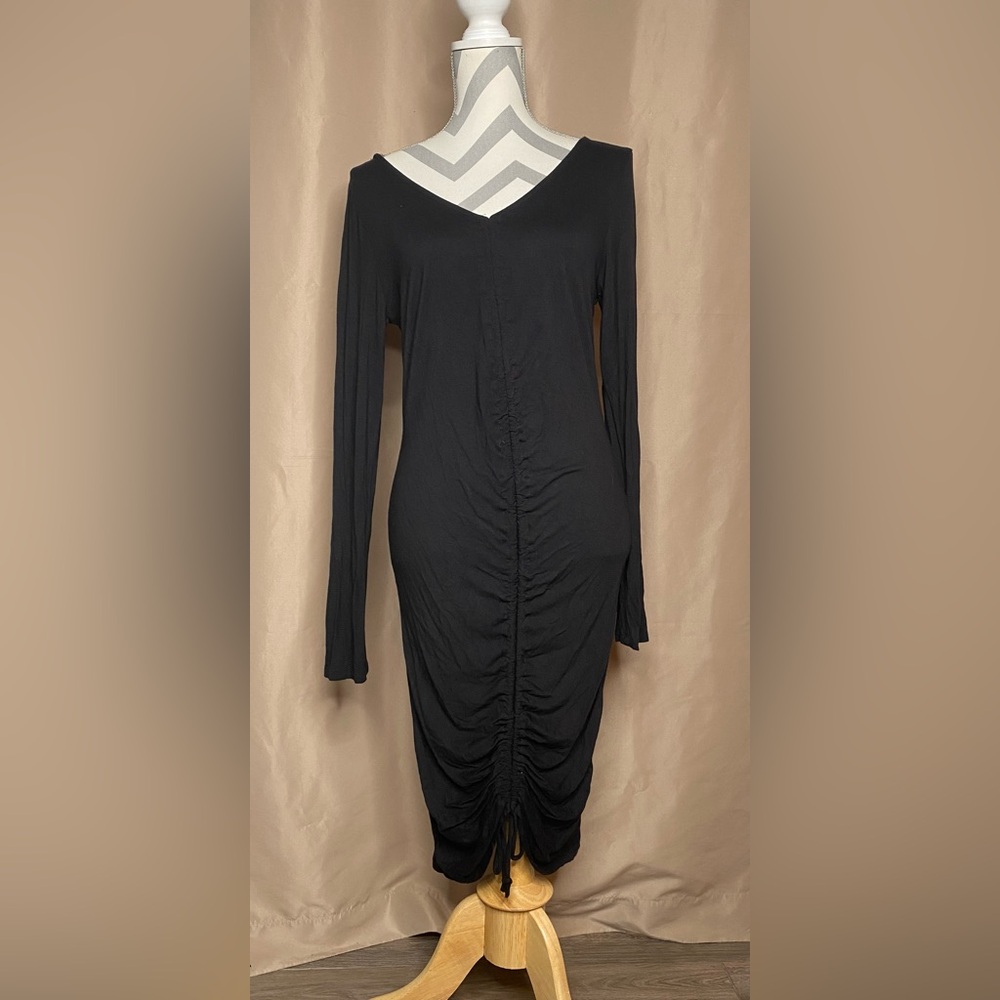 New Fashion Nova Large Black Bodycon Dress - Picture 2 of 7